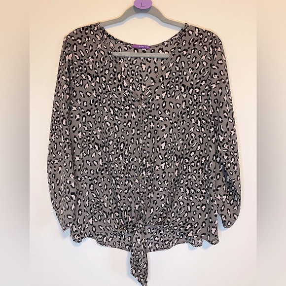 West Kei Greyish Brown with Pink Leopard Print Button Up Tie Front Shirt - Picture 1 of 6